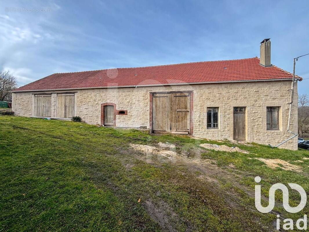 Photo 1 - Maison à DOMERAT
