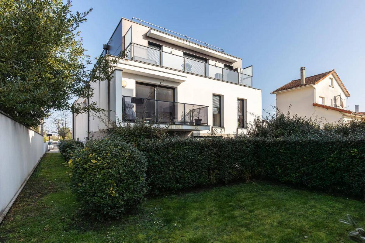 Appartement à LIVRY-GARGAN