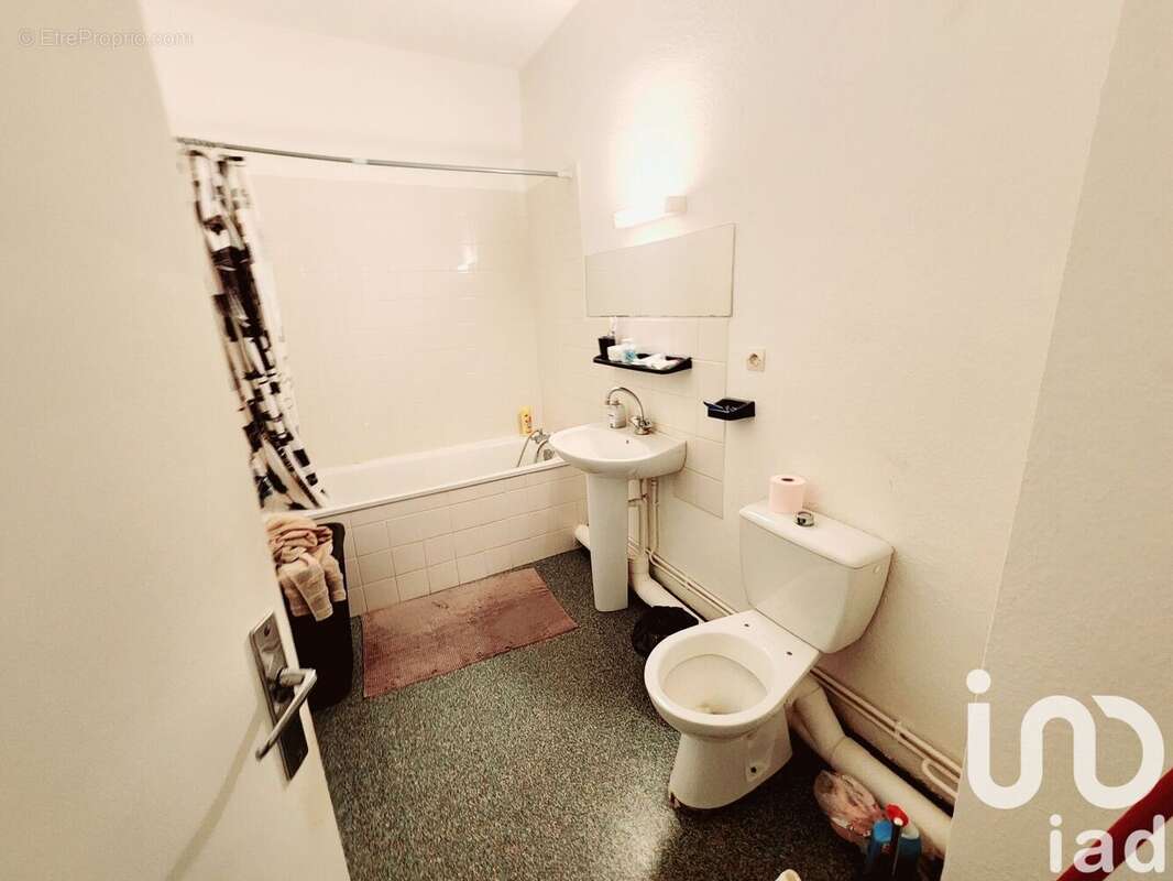 Photo 9 - Appartement à SAINT-ETIENNE