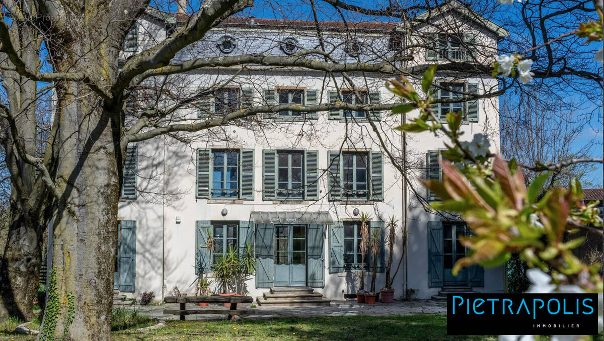 Maison à LYON-4E