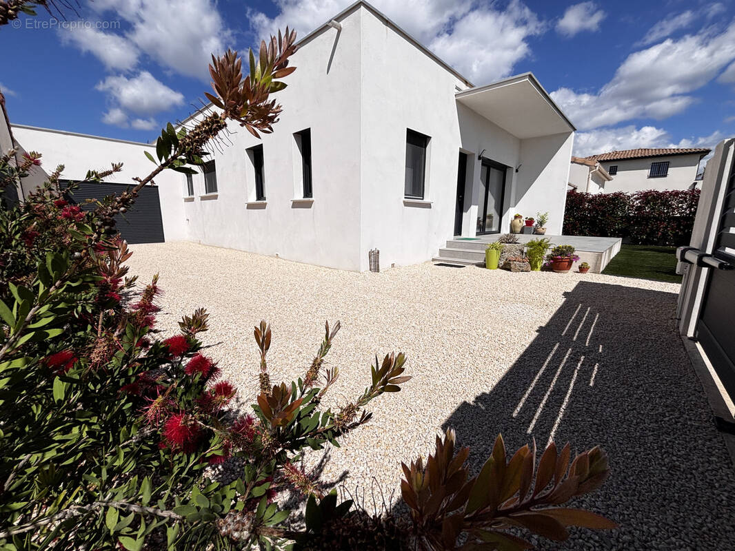 Maison à MARGUERITTES