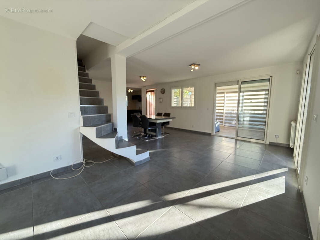 Appartement à LA GARDE