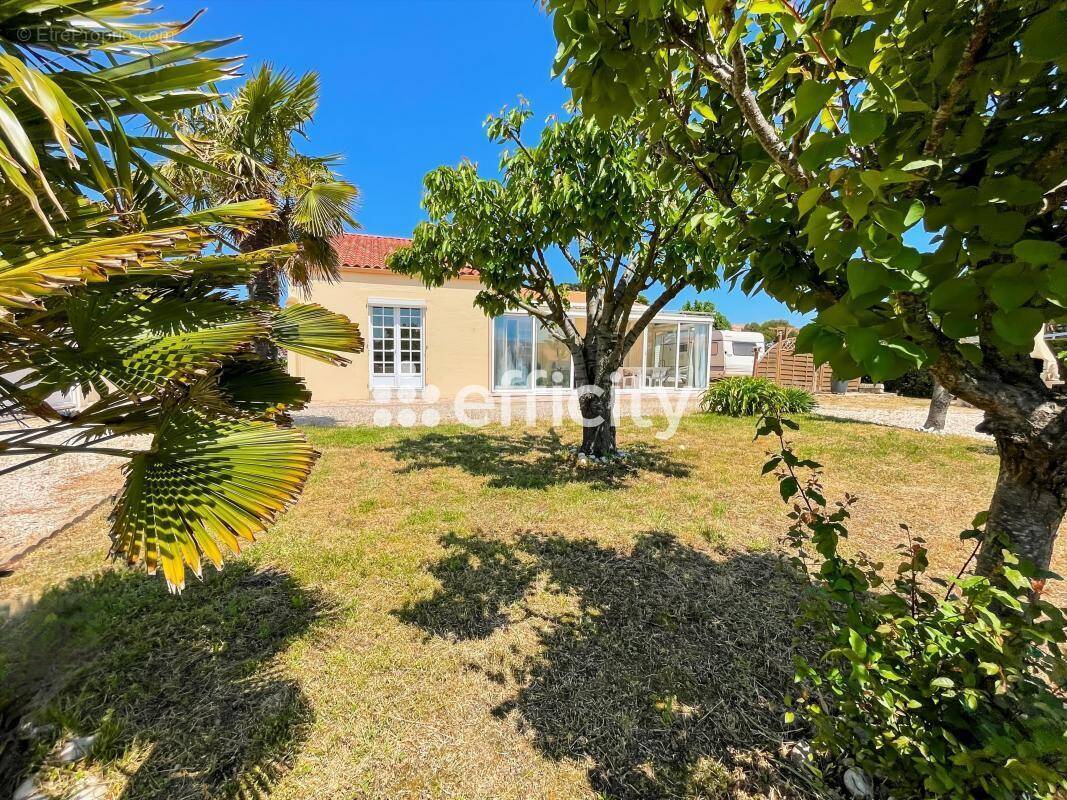 Maison à BREM-SUR-MER