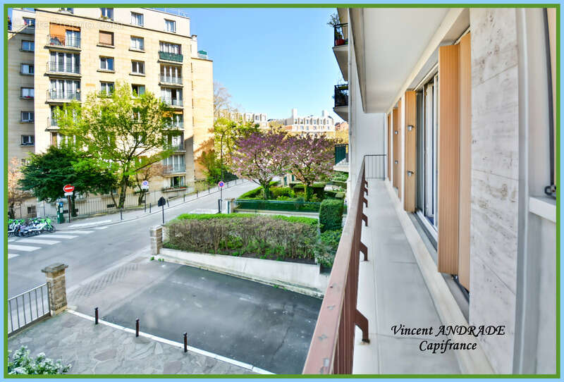 Appartement à PARIS-20E