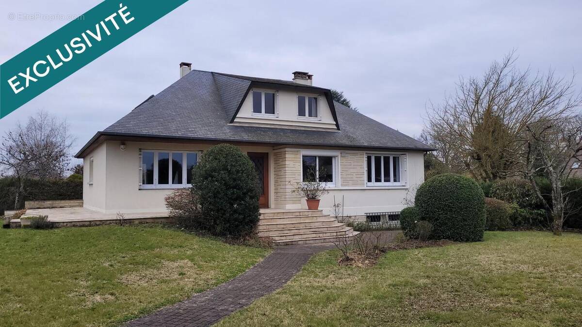 Photo 1 - Maison à COMBLEUX