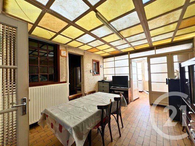 Maison à HELLEMMES-LILLE