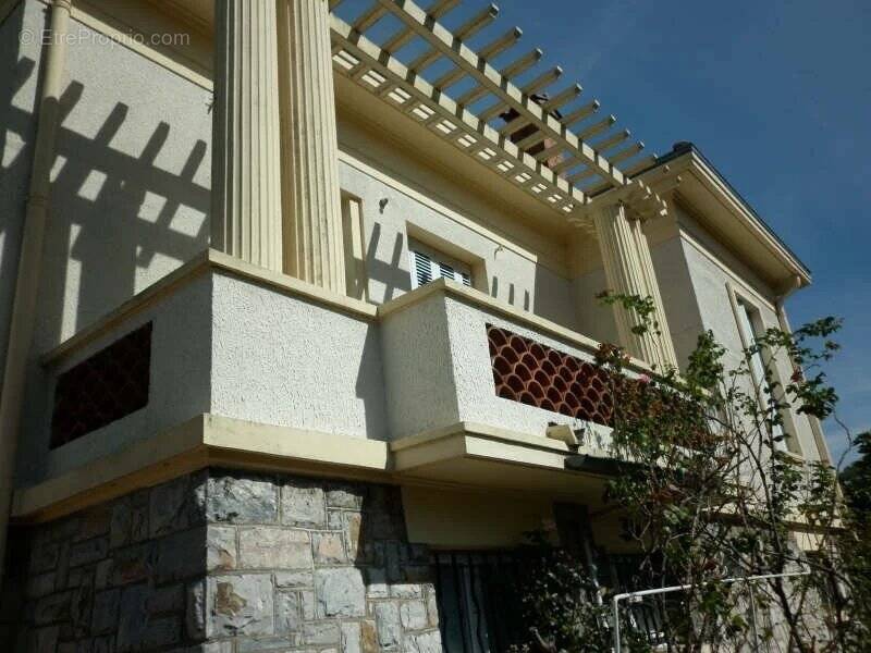 Maison à COURNIOU