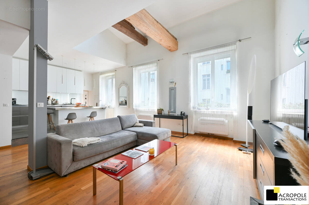 Appartement à LYON-6E