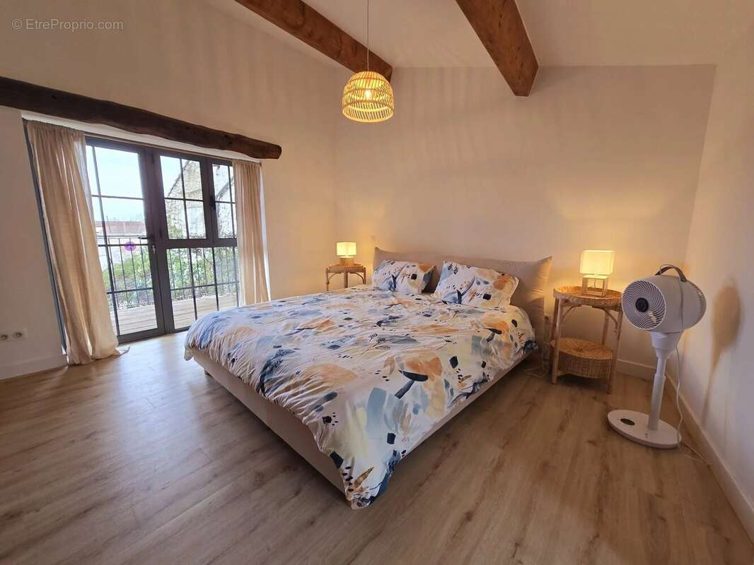 Maison à EYMET