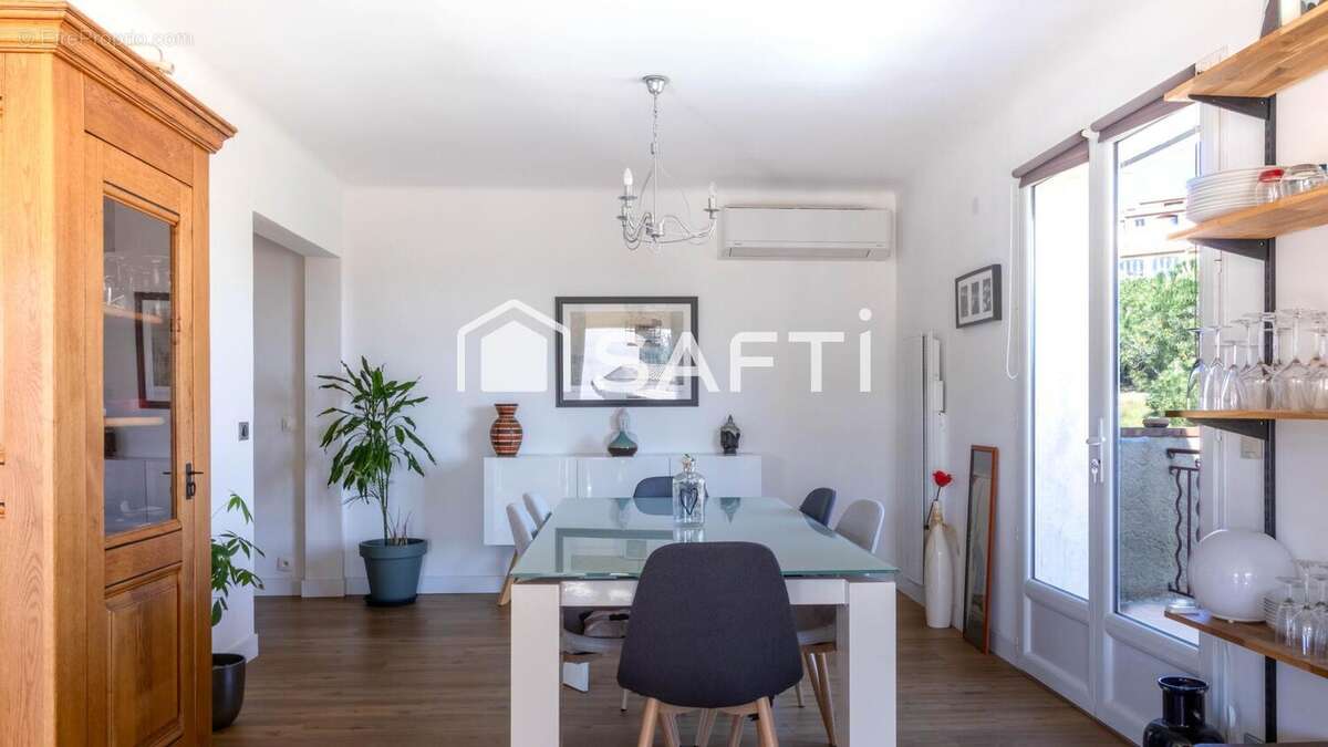 Photo 6 - Maison à ROQUEBRUNE-SUR-ARGENS