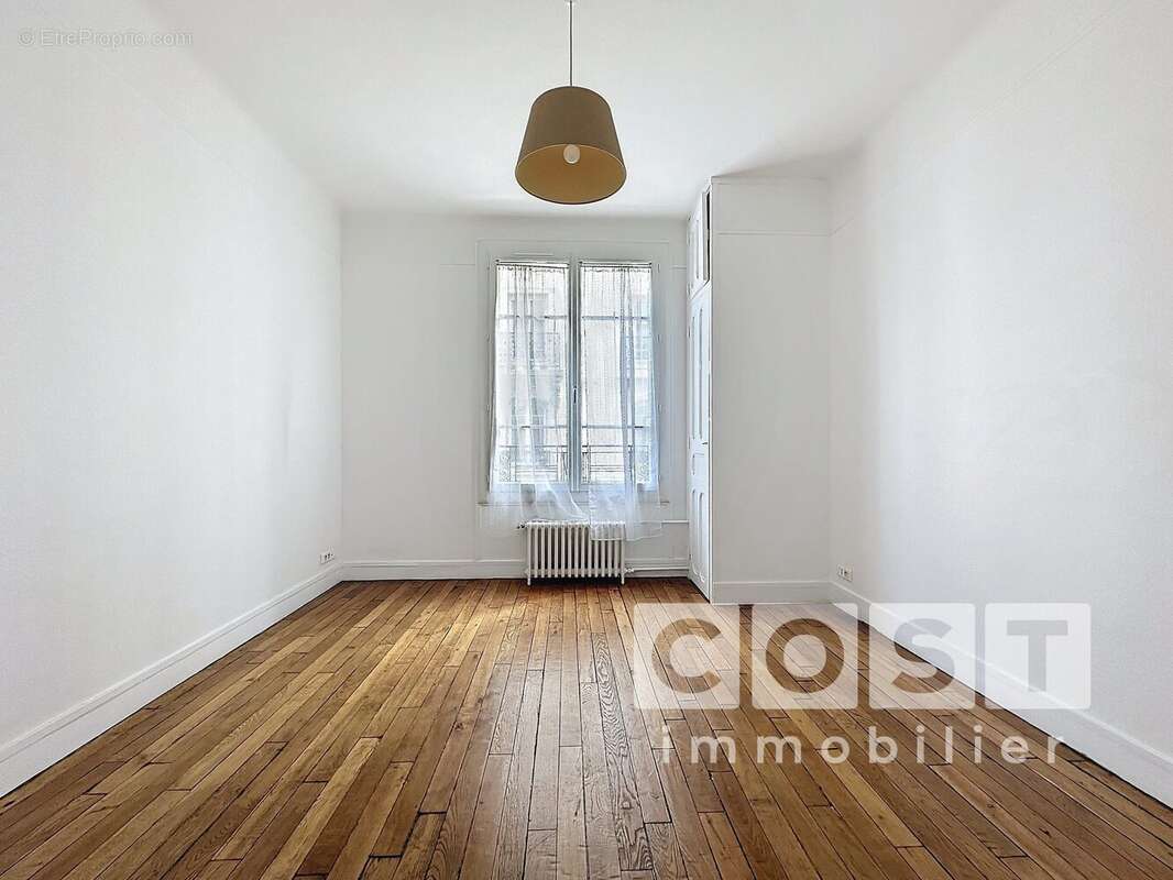 Séjour - Appartement à ASNIERES-SUR-SEINE