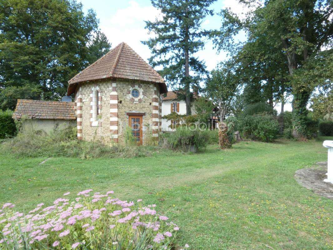 Maison à MIRANDE