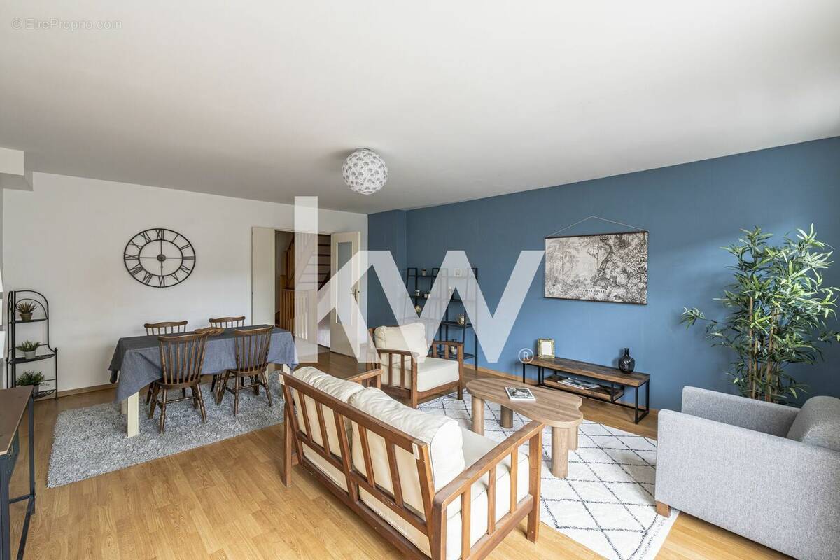 Appartement à TINQUEUX