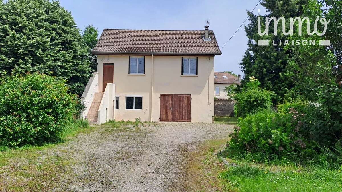 Maison à LES ABRETS