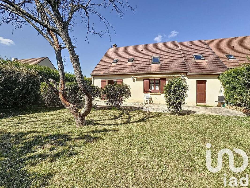 Photo 2 - Maison à SAINT-REMY-LES-CHEVREUSE