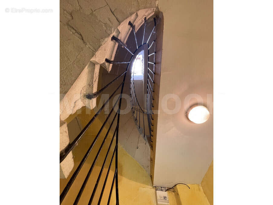 Appartement à DIEULEFIT