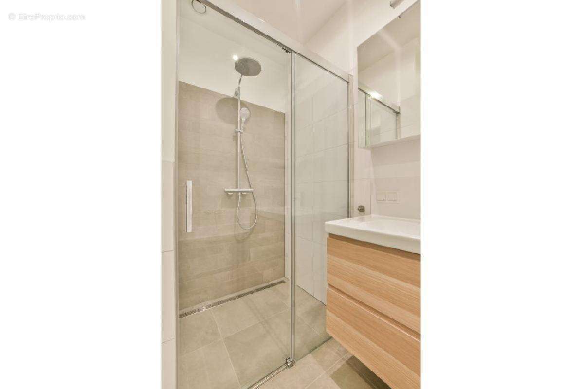 Appartement à LA MADELEINE