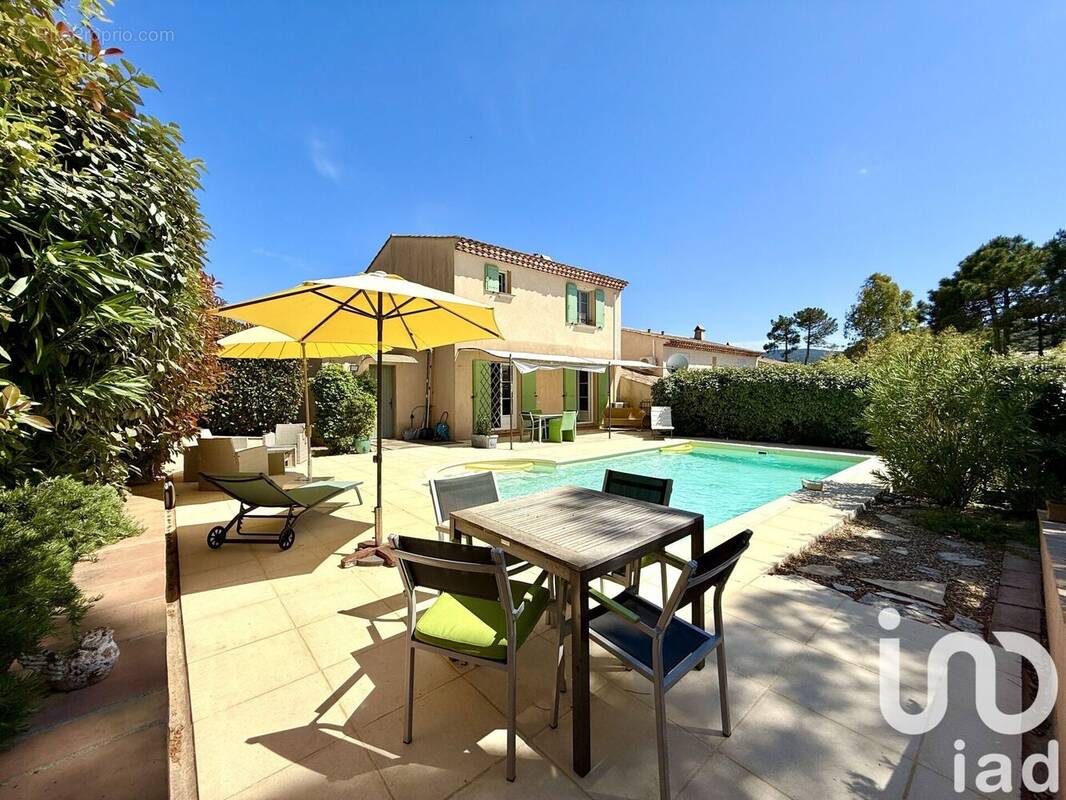 Photo 1 - Maison à LA MOLE