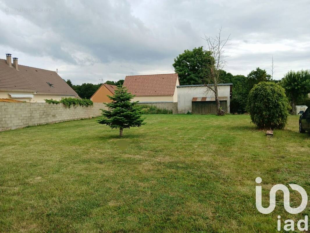 Photo 1 - Terrain à EZY-SUR-EURE