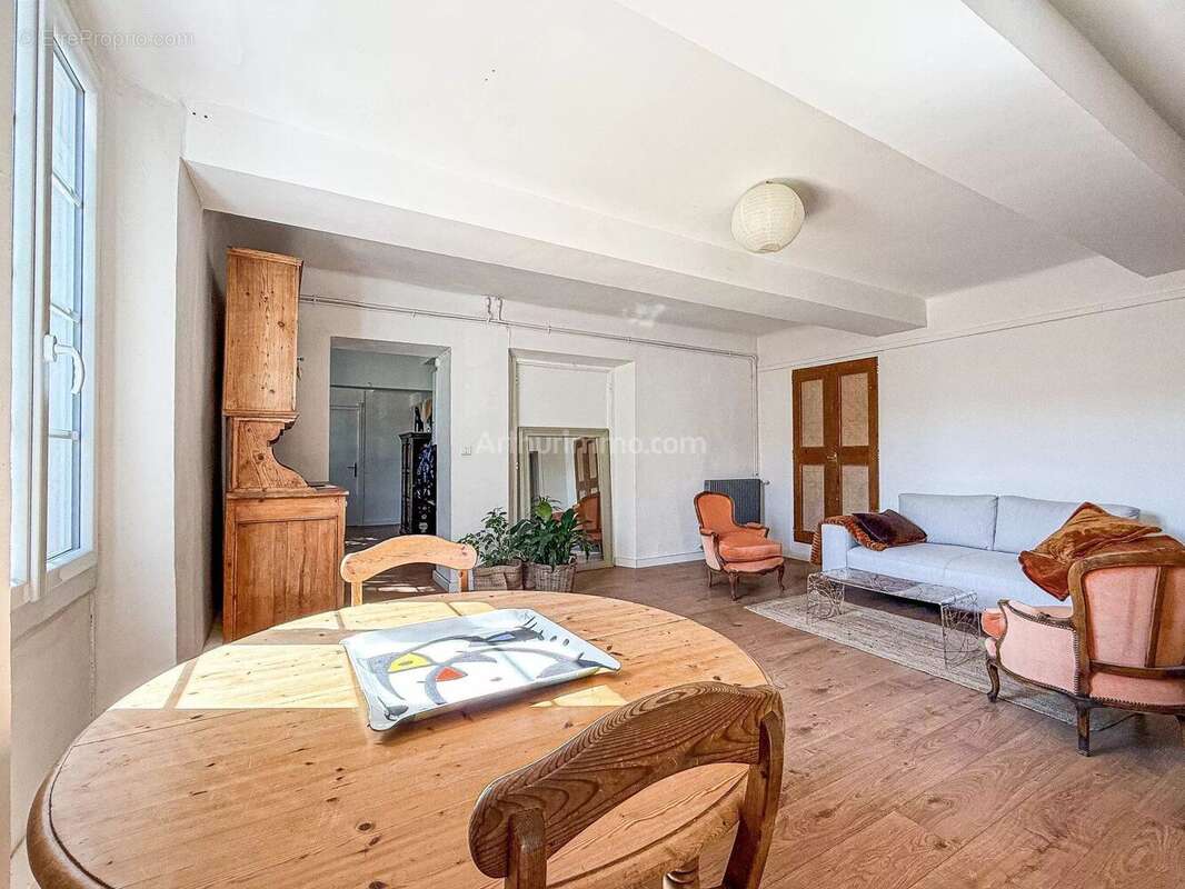 Appartement à DRAGUIGNAN