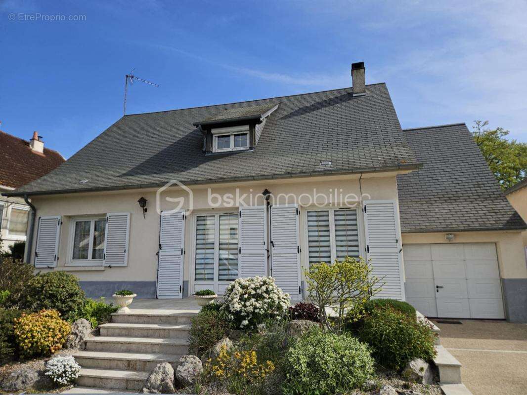 Maison à SARAN
