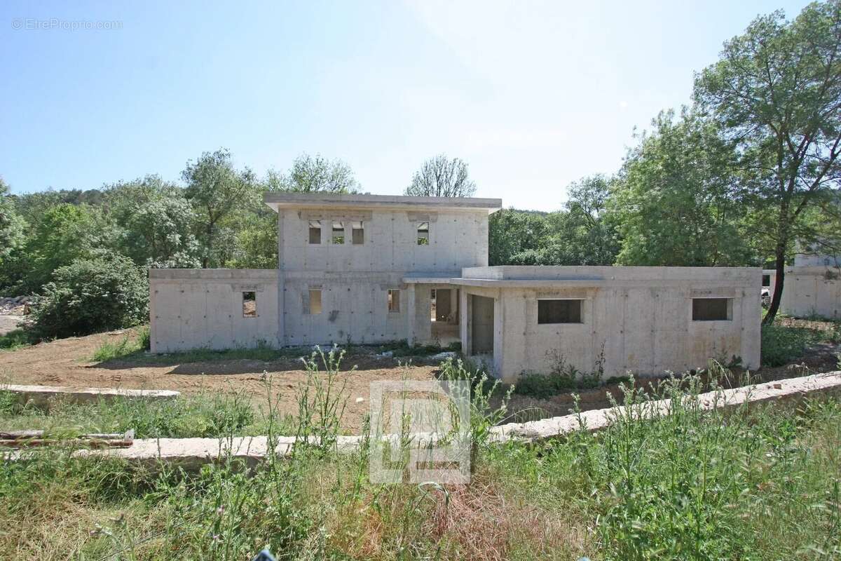 Maison à OPIO