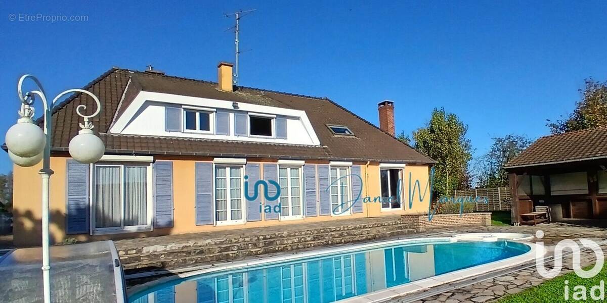 Photo 1 - Maison à MARLY