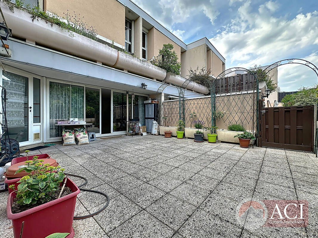 Appartement à EPINAY-SUR-SEINE