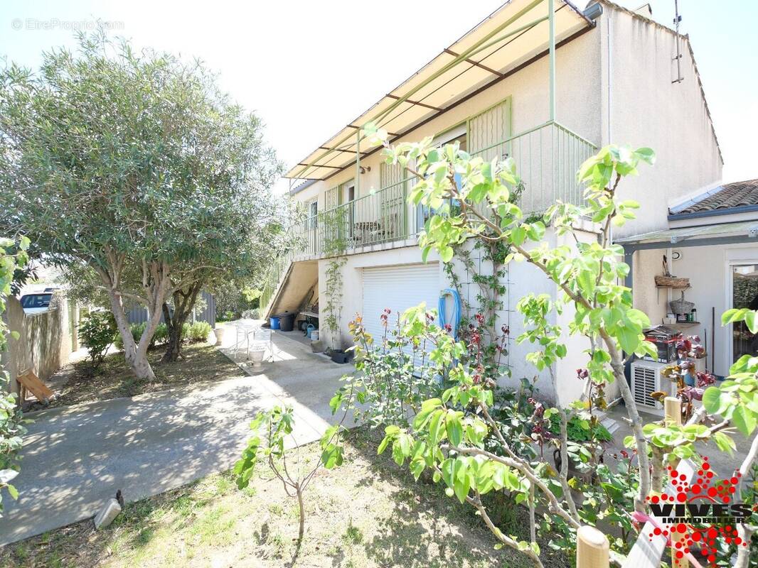 Maison à MONTADY