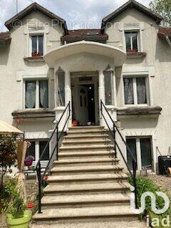 Photo 1 - Maison à BRIENON-SUR-ARMANCON