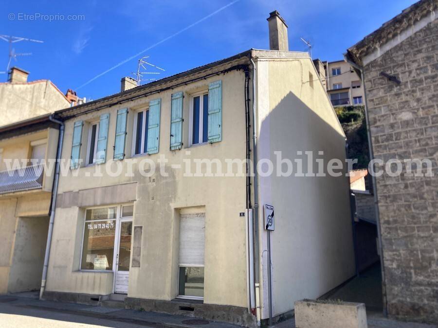Maison à LE CHEYLARD