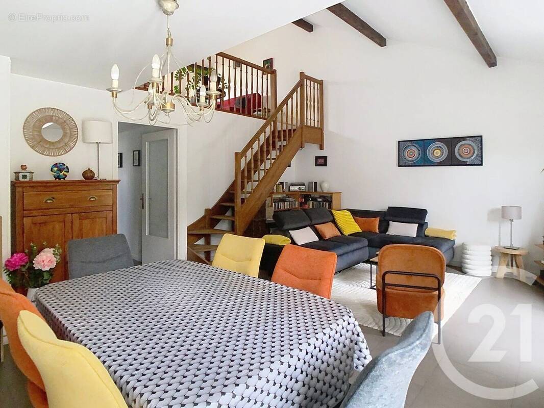 Photo 1 - Maison à THIAIS