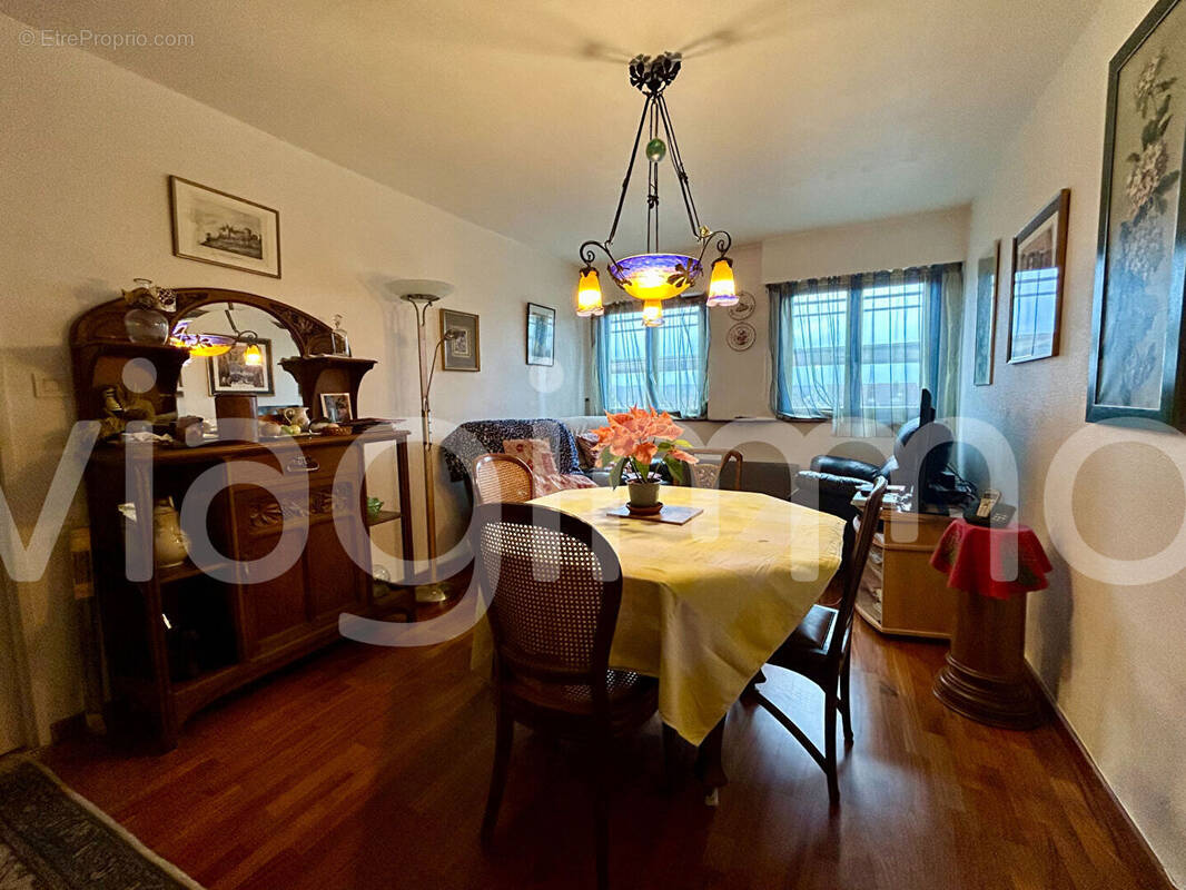 Appartement à THAON-LES-VOSGES