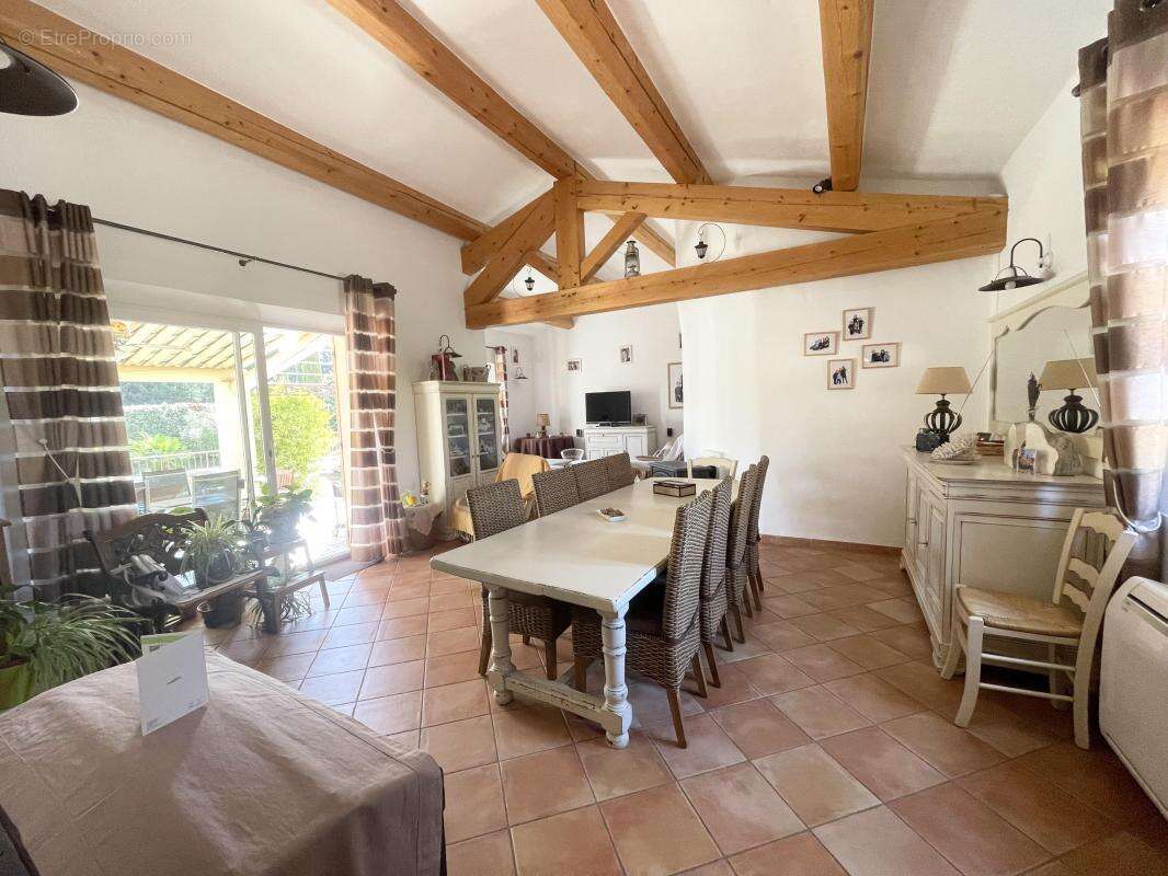 Maison à CHEVAL-BLANC