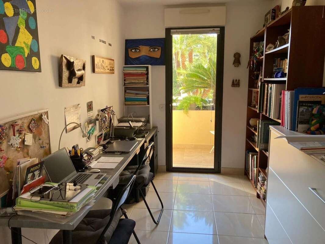 Appartement à HYERES