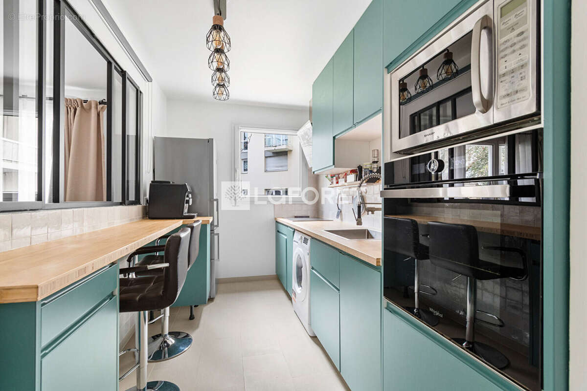 Appartement à SURESNES