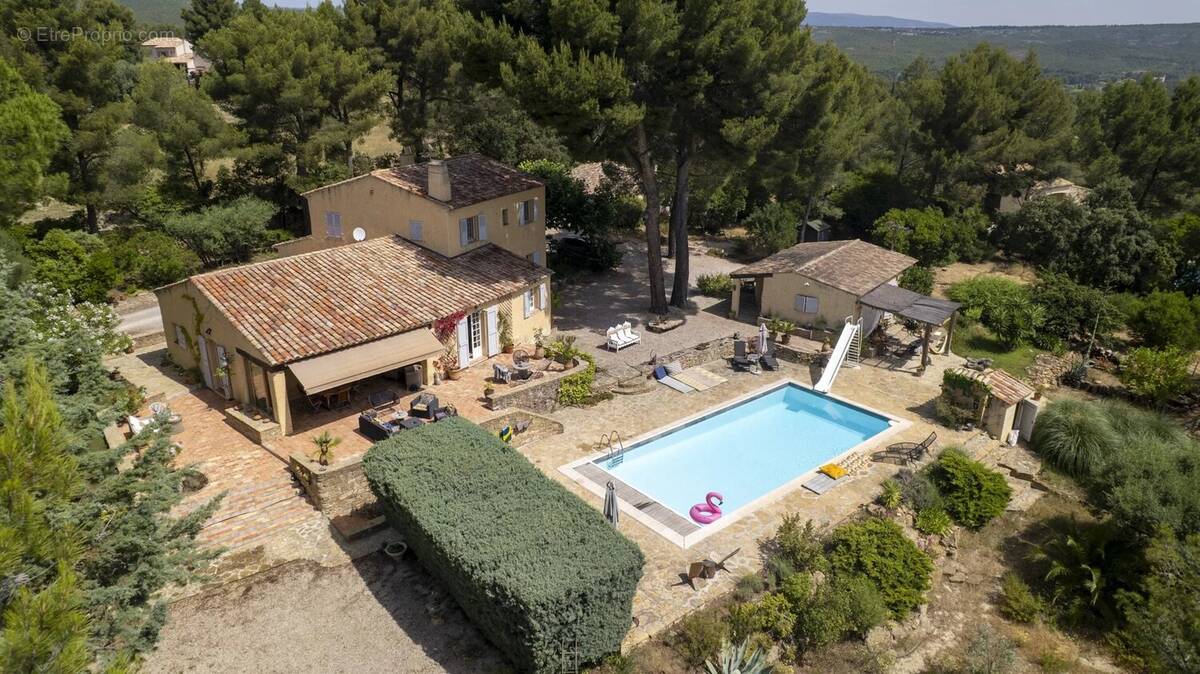 Maison à LA CADIERE-D&#039;AZUR