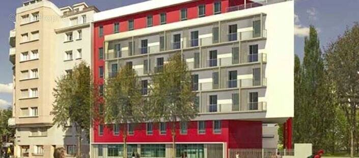 Appartement à LES LILAS