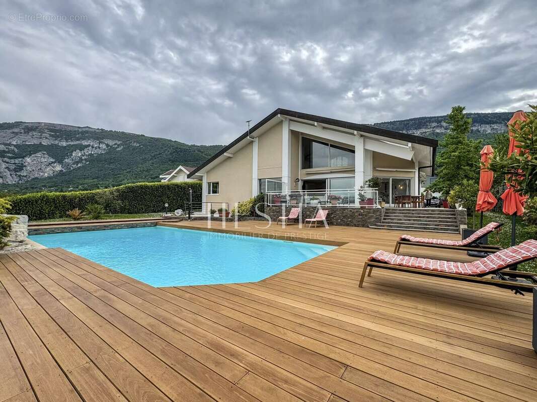 Maison à ARCHAMPS
