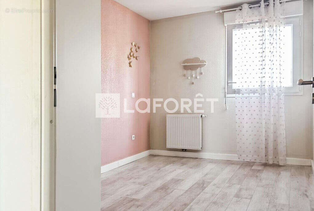 Appartement à JUVIGNAC