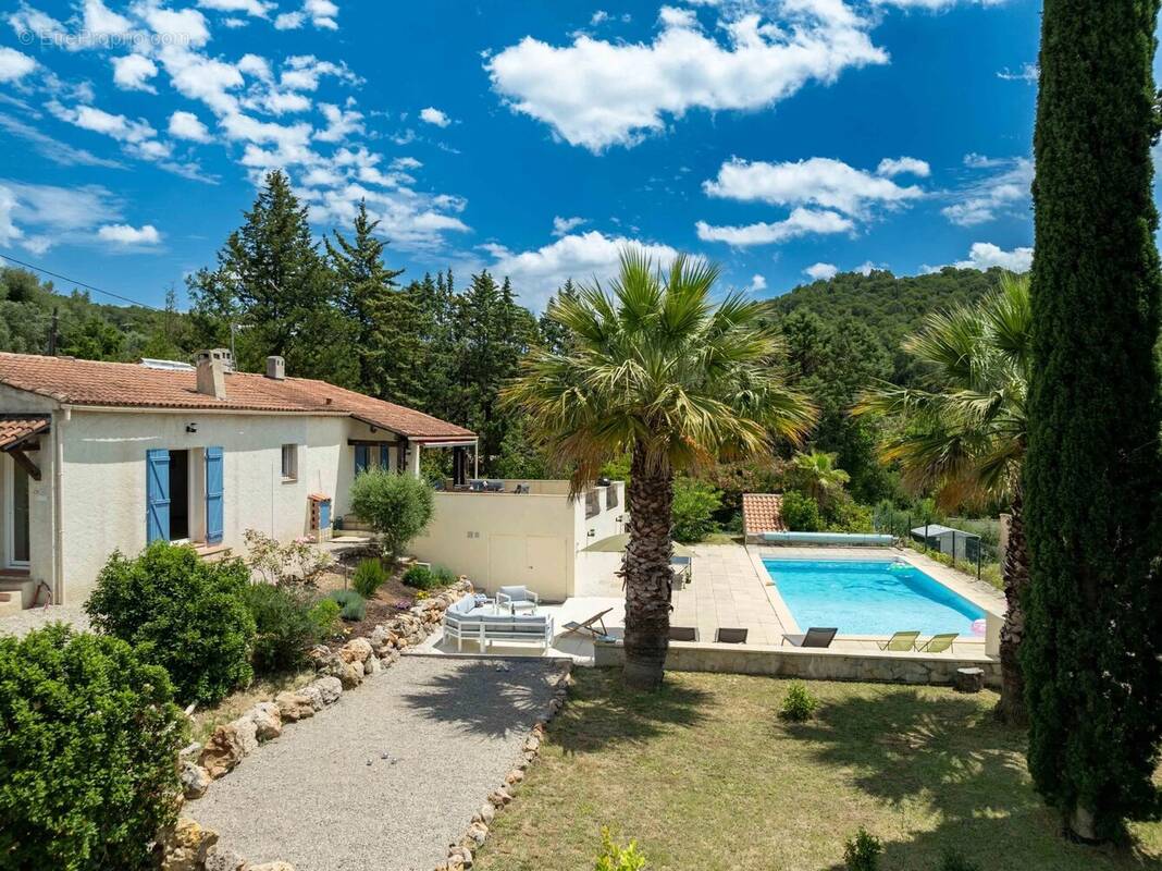 Maison à LORGUES