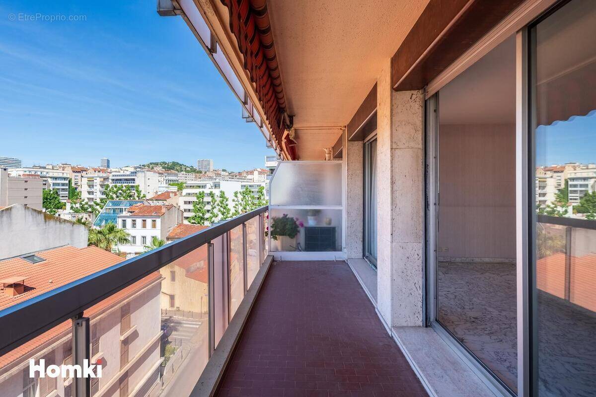 Appartement à MARSEILLE-8E