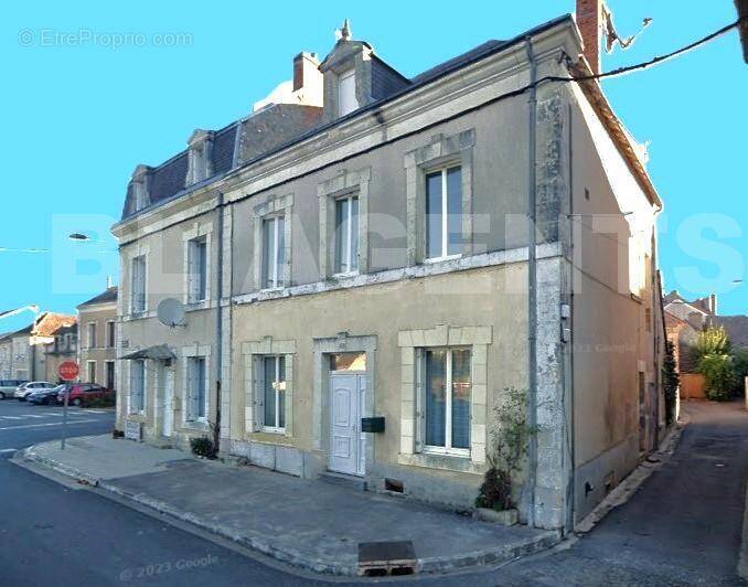 1 - Lionel MARC BL AGENTS - JJS TOURNON - Maison à TOURNON-SAINT-MARTIN