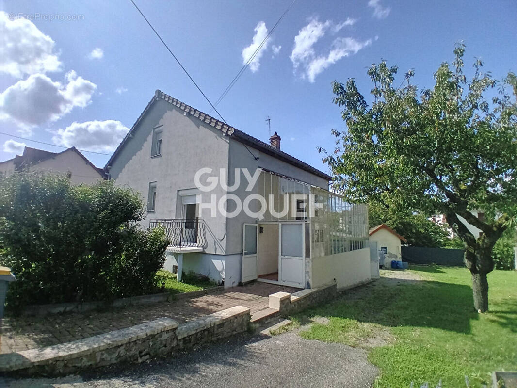 Maison à AUTUN