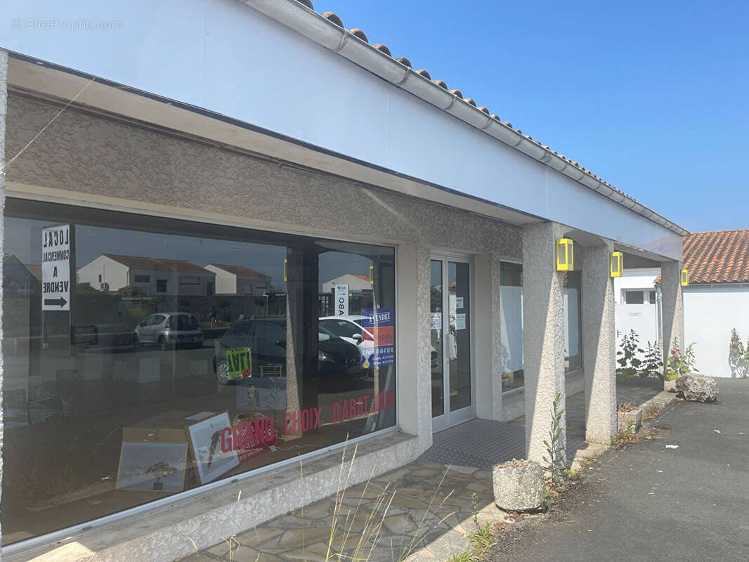 Commerce à SAINT-PIERRE-D&#039;OLERON