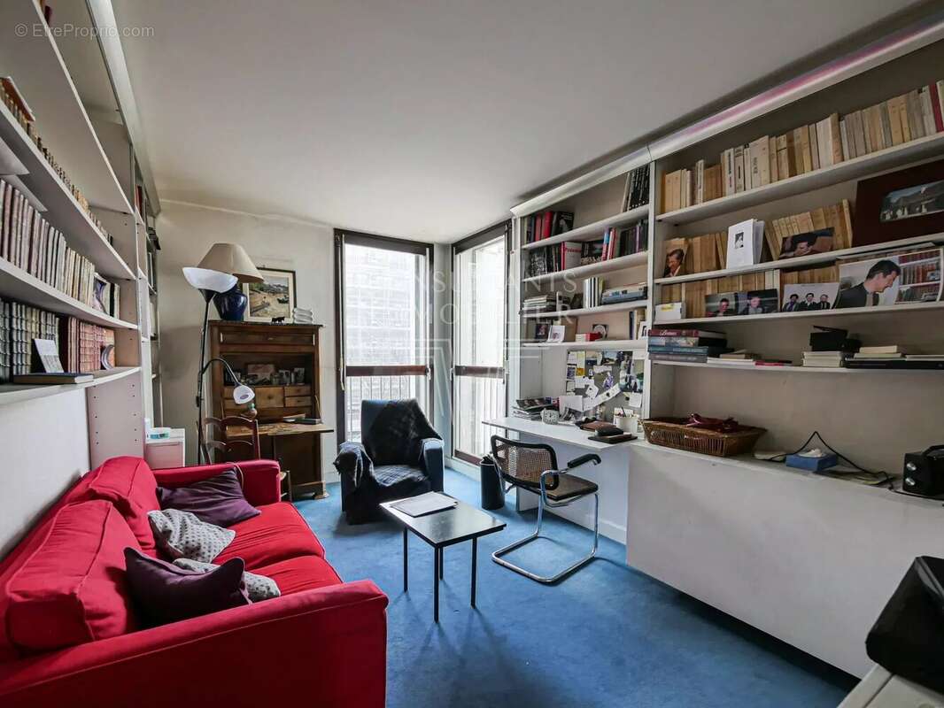 Appartement à PARIS-15E