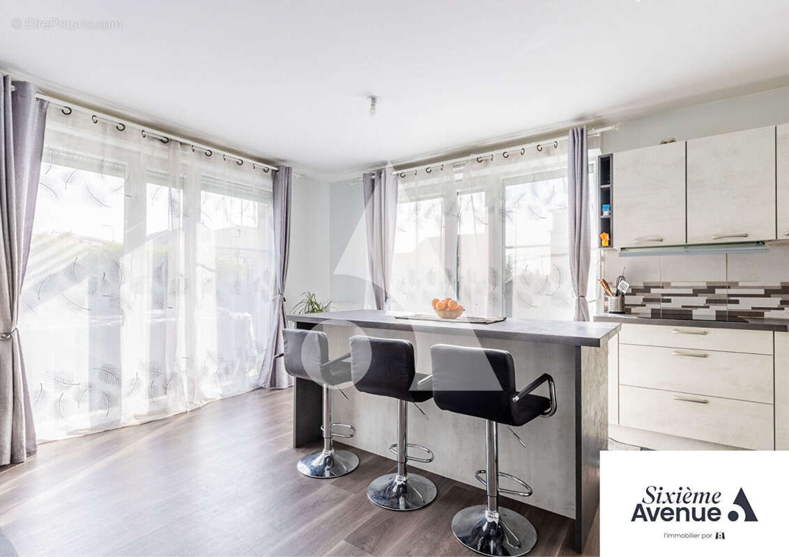 Appartement à EGLY