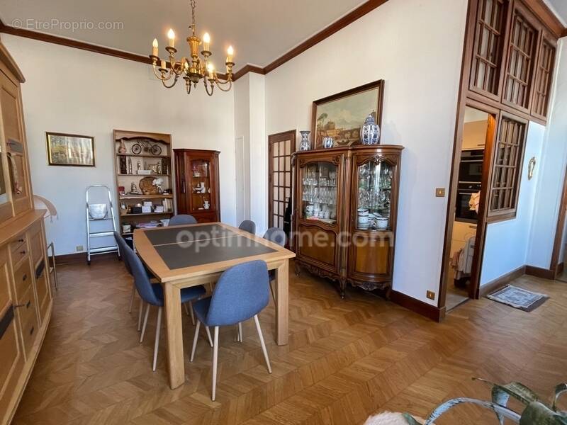 Appartement à SAINT-YRIEIX-LA-PERCHE