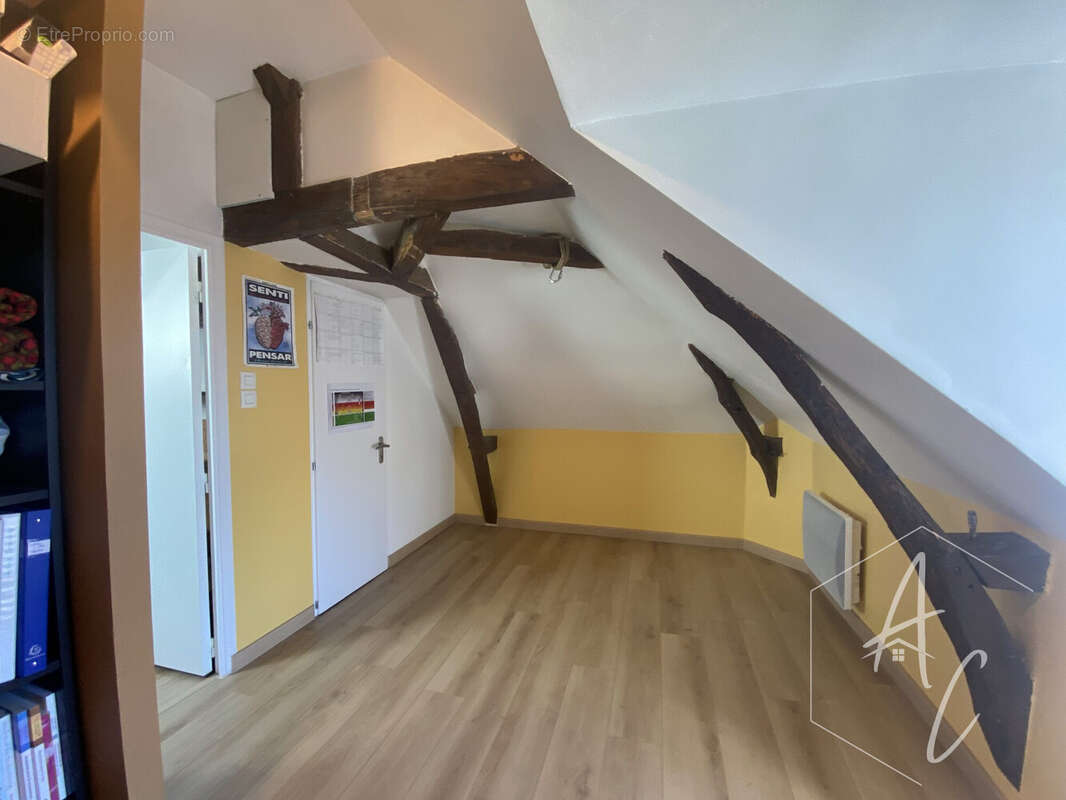 Maison à THORIGNE-FOUILLARD