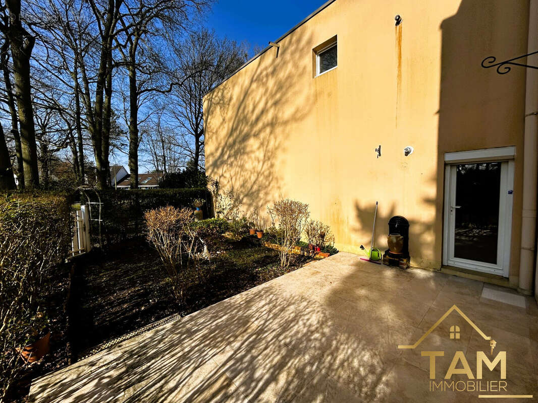 Appartement à MAUREPAS